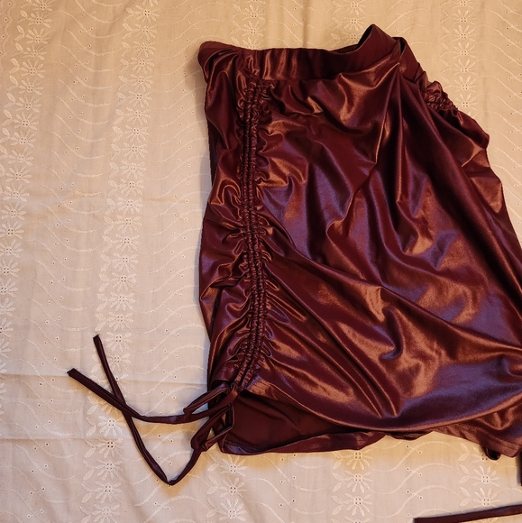 Zelie for she 1X city sleek faux leather skirt - Picture 5 of 8